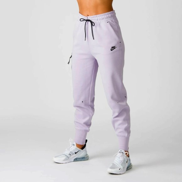 Nike Air women Joggers in Light Bone